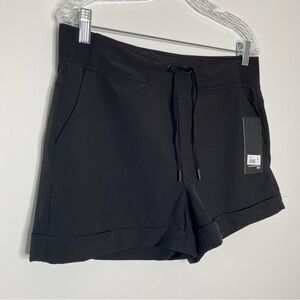 90 Degree by Reflex Black Cuffed Activewear Short